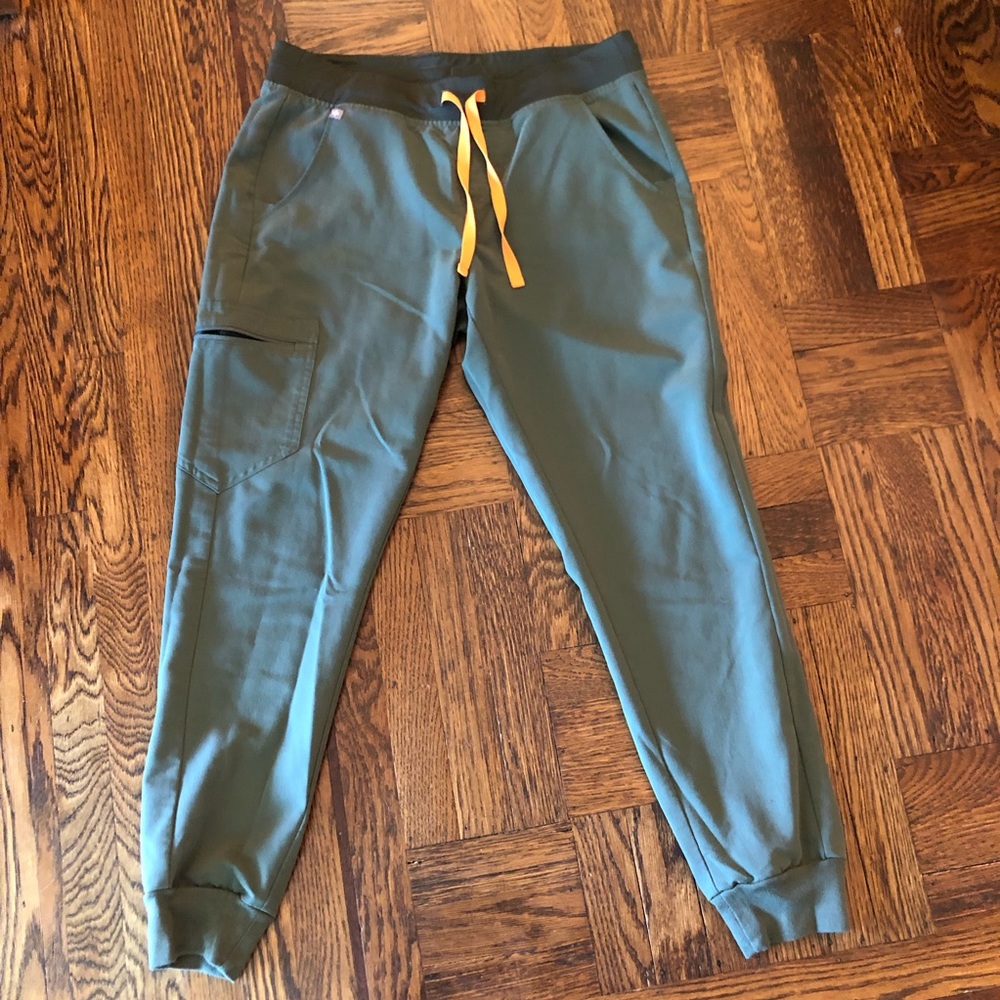 Figs scrub pants